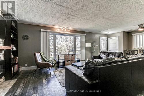 263 Greenwood Avenue, London, ON - Indoor Photo Showing Living Room