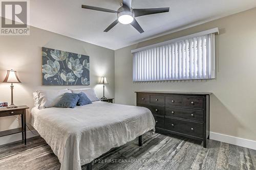 263 Greenwood Avenue, London, ON - Indoor Photo Showing Bedroom