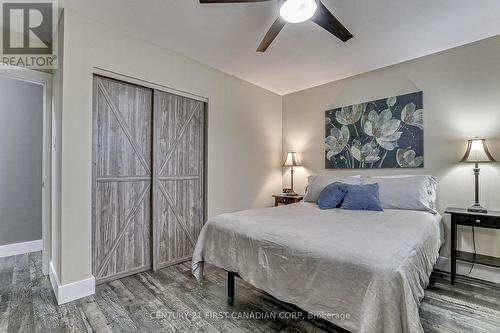 263 Greenwood Avenue, London, ON - Indoor Photo Showing Bedroom