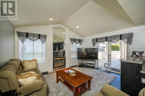 6733 Checkley Road, Prince George, BC - Indoor Photo Showing Living Room With Fireplace