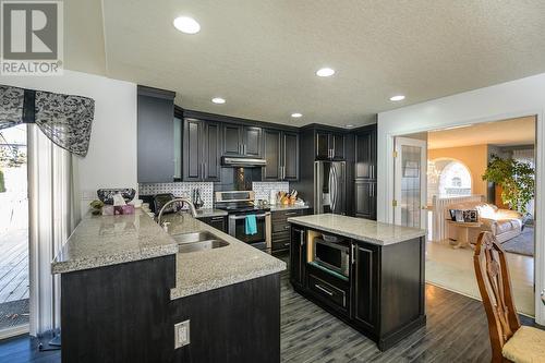 6733 Checkley Road, Prince George, BC - Indoor Photo Showing Kitchen With Double Sink With Upgraded Kitchen