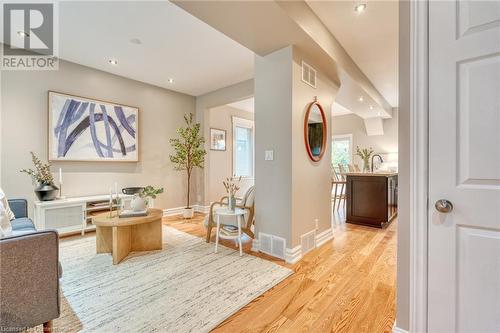 Sitting room featuring light hardwood / wood-style floors and sink - 262 Homewood Avenue, Hamilton, ON - Indoor Photo Showing Other Room