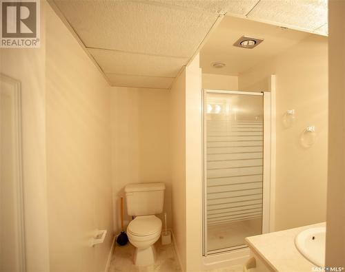 2015 Sommerfeld Avenue, Saskatoon, SK - Indoor Photo Showing Bathroom