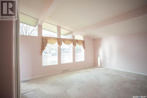 2015 Sommerfeld Avenue, Saskatoon, SK - Indoor Photo Showing Other Room