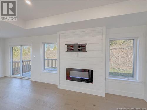 32 Blenheim Drive, Quispamsis, NB - Indoor Photo Showing Living Room With Fireplace