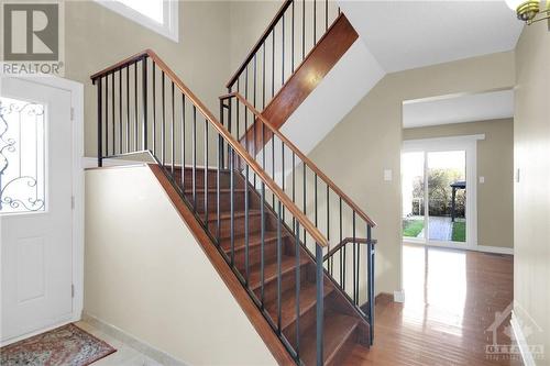 8 Henfield Avenue, Ottawa, ON - Indoor Photo Showing Other Room