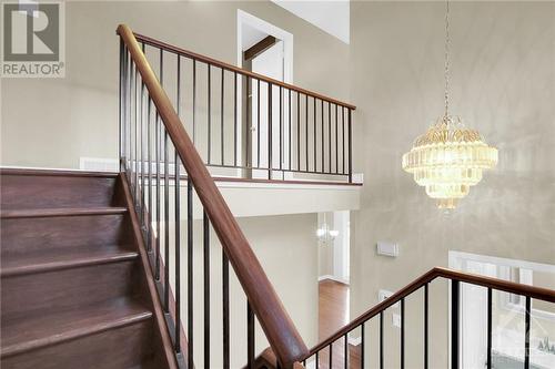 8 Henfield Avenue, Ottawa, ON - Indoor Photo Showing Other Room