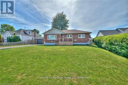 118 Rosemount Avenue, Port Colborne (878 - Sugarloaf), ON - Outdoor With Deck Patio Veranda