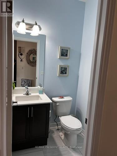 113 Chandler Terrace, Woodstock, ON - Indoor Photo Showing Bathroom