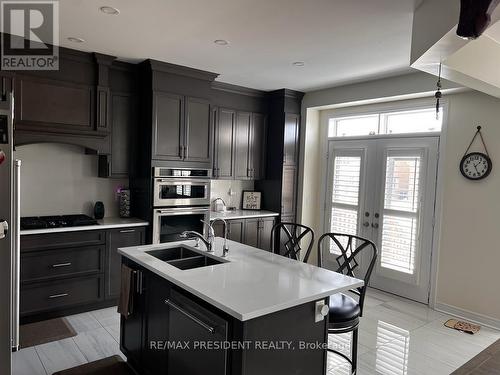 113 Chandler Terrace, Woodstock, ON - Indoor Photo Showing Kitchen With Stainless Steel Kitchen With Double Sink