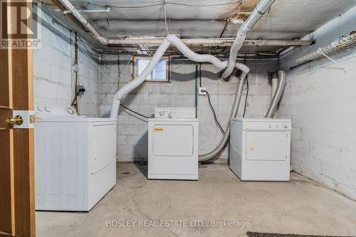 2 - 7 Warwick Avenue, Toronto, ON - Indoor Photo Showing Laundry Room