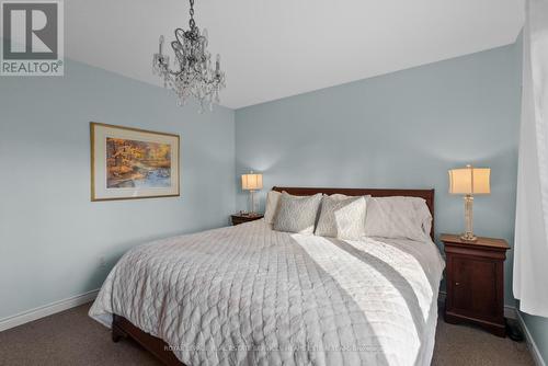 169 Parkhurst Boulevard, Toronto, ON - Indoor Photo Showing Bedroom