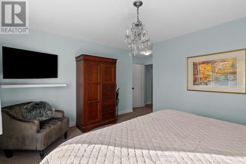 169 Parkhurst Boulevard, Toronto, ON - Indoor Photo Showing Bedroom