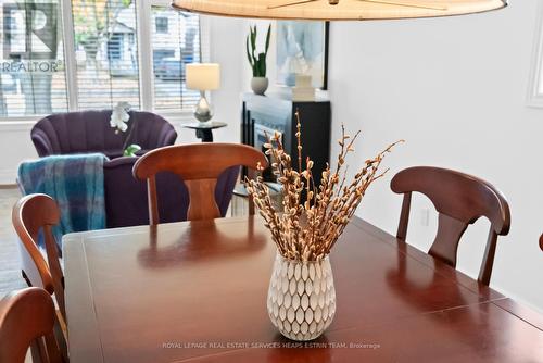 169 Parkhurst Boulevard, Toronto, ON - Indoor Photo Showing Dining Room