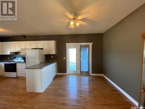 Dodsland Acreage, Winslow Rm No. 319, SK - Indoor Photo Showing Kitchen