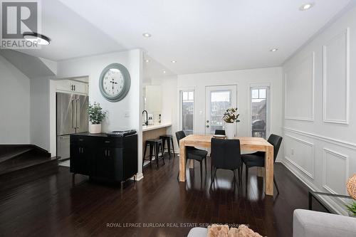 45 - 3050 Rotary Way, Burlington, ON - Indoor Photo Showing Dining Room