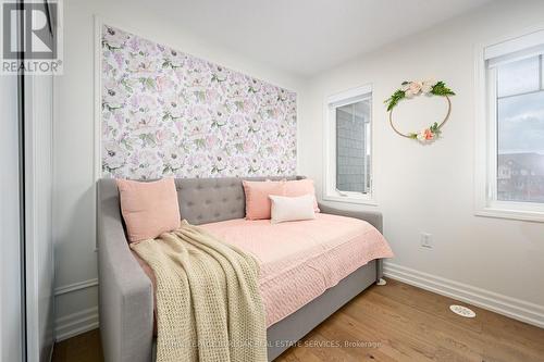 45 - 3050 Rotary Way, Burlington, ON - Indoor Photo Showing Bedroom