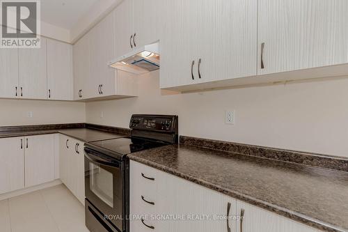 58 Attwater Drive, Cambridge, ON - Indoor Photo Showing Kitchen