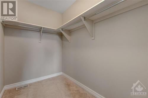 213 Mission Trail Crescent, Ottawa, ON - Indoor With Storage