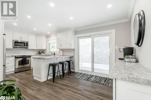 279 Anne Street N, Barrie, ON - Indoor Photo Showing Kitchen With Stainless Steel Kitchen With Upgraded Kitchen