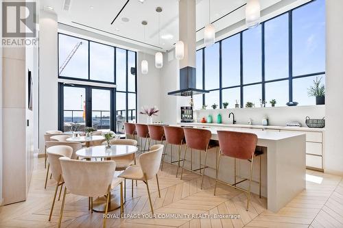 1804 - 200 Redpath Avenue, Toronto, ON - Indoor Photo Showing Dining Room