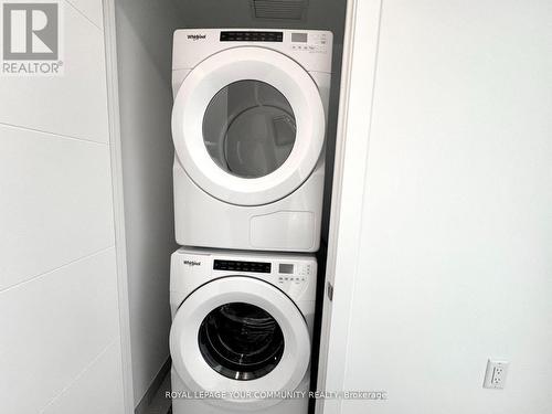 1804 - 200 Redpath Avenue, Toronto, ON - Indoor Photo Showing Laundry Room