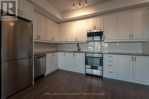 107 - 2333 Khalsa Gate, Oakville, ON - Indoor Photo Showing Kitchen