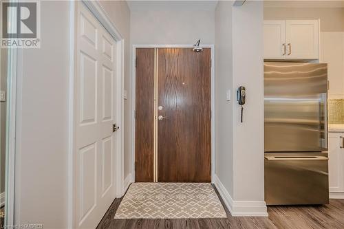 Entryway with light wood-type flooring - 2511 Lakeshore Road W Unit# 108, Oakville, ON - Indoor Photo Showing Other Room