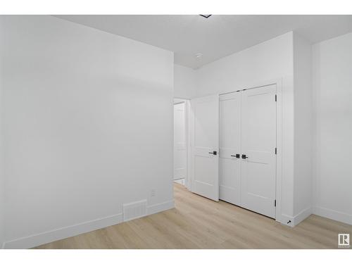 3616 6 St Nw, Edmonton, AB - Indoor Photo Showing Other Room