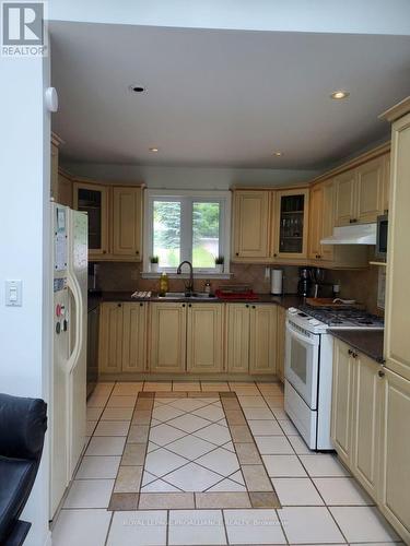 60 Island Road, Prince Edward County (Hallowell), ON - Indoor Photo Showing Kitchen With Double Sink