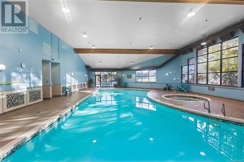 122 1080 Resort Dr, Parksville, BC - Indoor Photo Showing Other Room With In Ground Pool