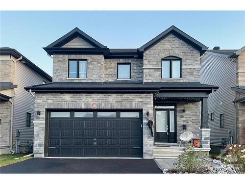 656 Parade Drive, Ottawa, ON 