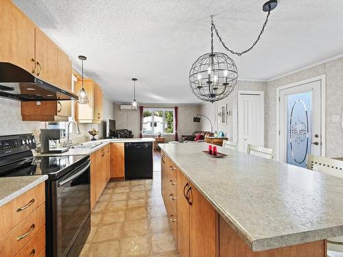 Cuisine - 121 Rue Modela, Saint-Jean-Sur-Richelieu, QC - Indoor Photo Showing Kitchen