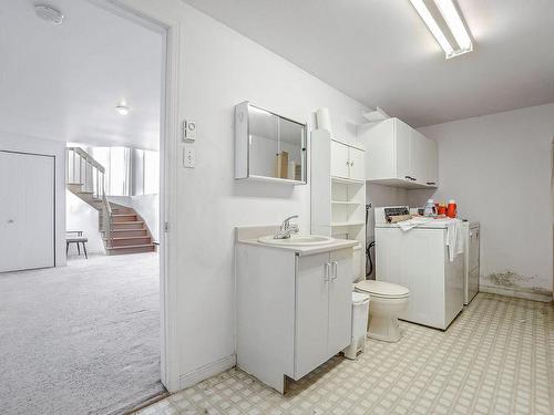 Salle de lavage - 298 Rue Emmanuel-Fougerat, Laval (Sainte-Rose), QC - Indoor Photo Showing Laundry Room