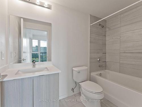 612-3237 Bayview Ave, Toronto, ON - Indoor Photo Showing Bathroom