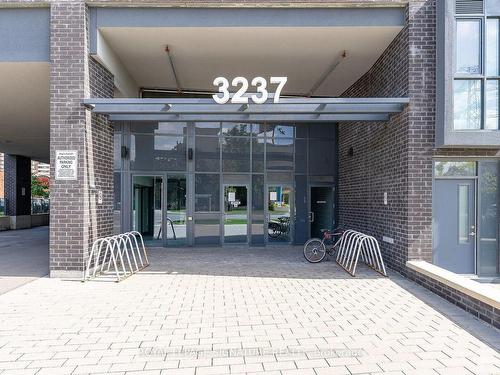 612-3237 Bayview Ave, Toronto, ON - Outdoor