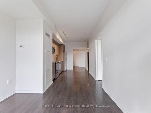 612-3237 Bayview Ave, Toronto, ON - Indoor Photo Showing Other Room