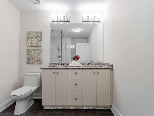 317-25 Baker Hill Blvd, Whitchurch-Stouffville, ON - Indoor Photo Showing Bathroom