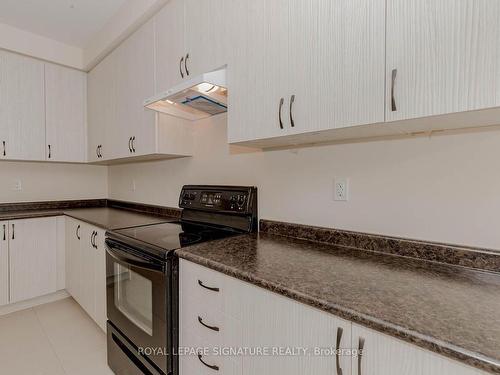 58 Attwater Dr, Cambridge, ON - Indoor Photo Showing Kitchen