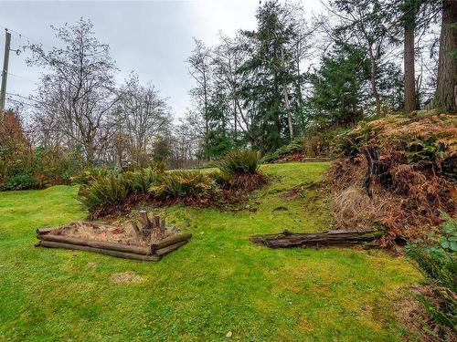 2571 Spring Rd, Campbell River, BC 