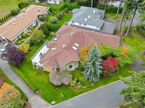 4405 Moonlight Lane, Saanich, BC 