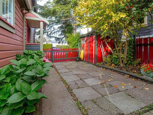 1283 Denman St, Victoria, BC 