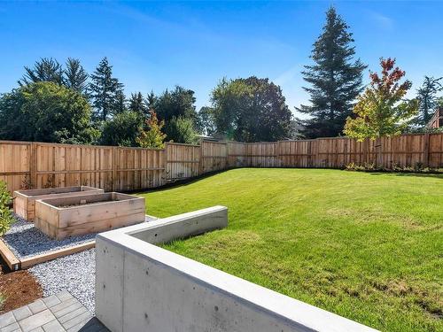 1271 Dunsterville Ave, Saanich, BC - Outdoor With Backyard