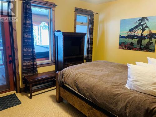 1351 Gerry Sorensen Way Unit# O2-A, Kimberley, BC - Indoor Photo Showing Bedroom