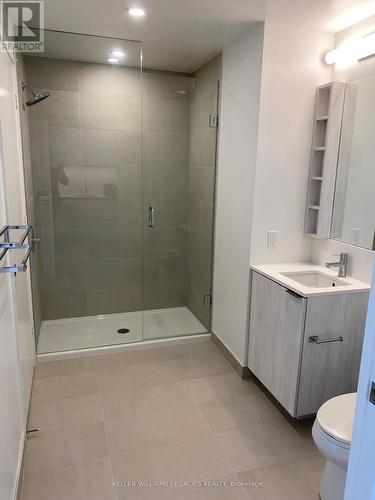 2810 - 7890 Jane Street, Vaughan, ON - Indoor Photo Showing Bathroom