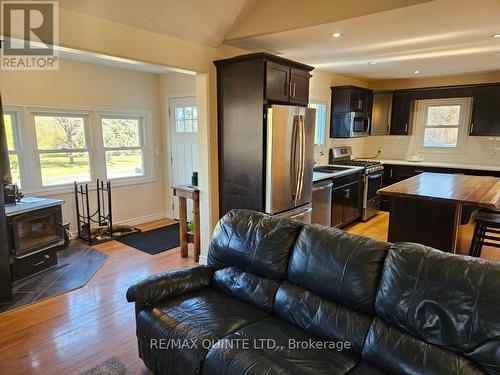 1435 County Road 3, Prince Edward County (Ameliasburgh), ON - Indoor With Fireplace