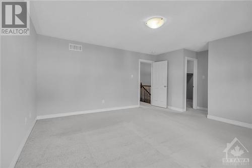 208 Mission Trail Crescent, Ottawa, ON - Indoor Photo Showing Other Room