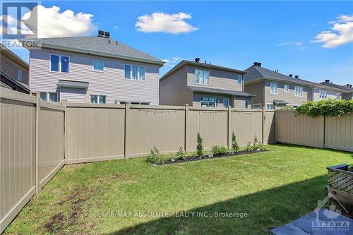 208 Mission Trail Crescent, Ottawa, ON - Outdoor