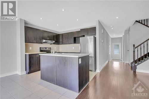 208 Mission Trail Crescent, Ottawa, ON - Indoor Photo Showing Kitchen