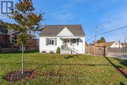 29 MONTROSE AVENUE  Hamilton, ON L8K 4X8